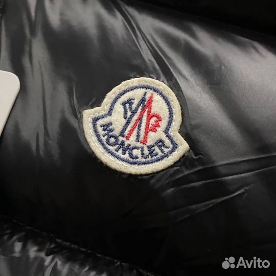 Жилетка moncler глянцевая