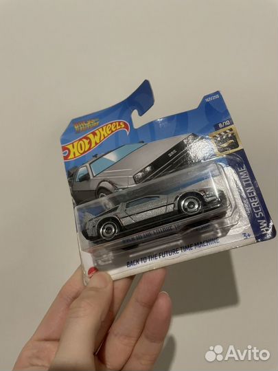 Hot wheels машинки