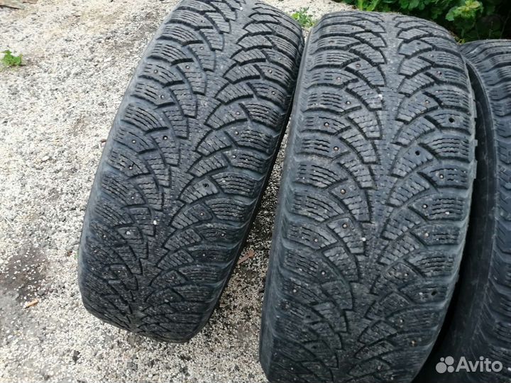 Nokian Tyres Hakkapeliitta 1 235/60 R18