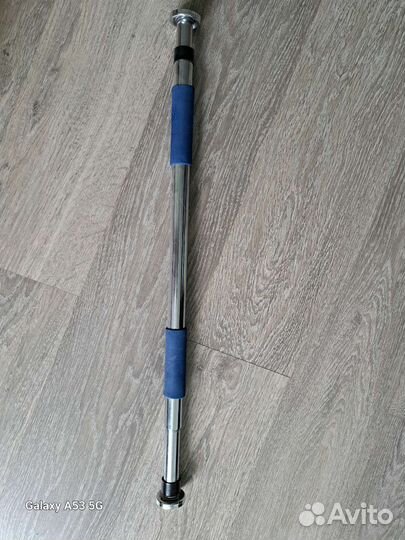 Турник распорный