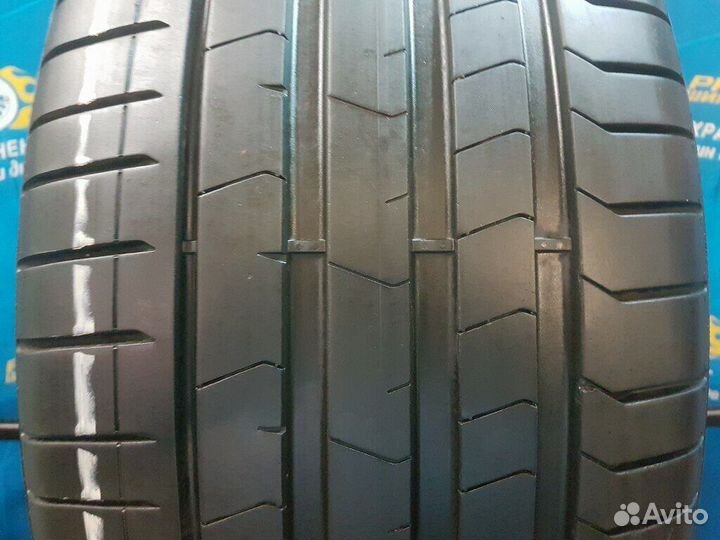 Pirelli P Zero PZ4 275/40 R21