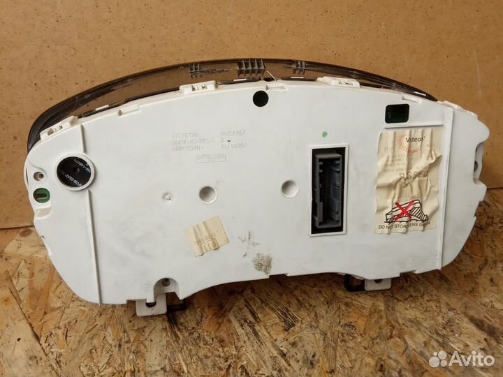 Панель приборов Ford Focus 2 2006г