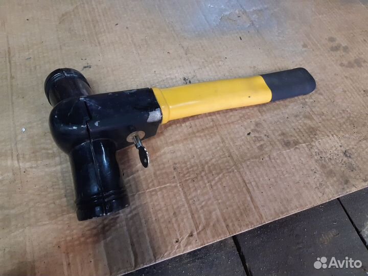 Блокиратор руля для авто