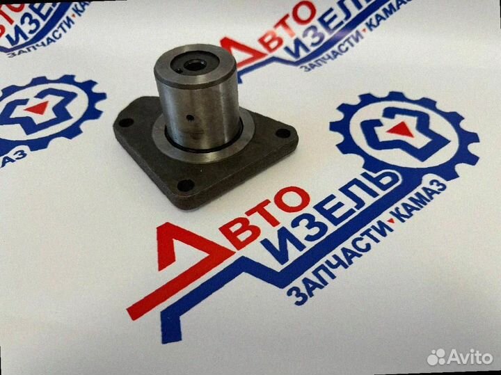 Ось ведущей шестерни Евро 4,5 с штифтом и пробкой