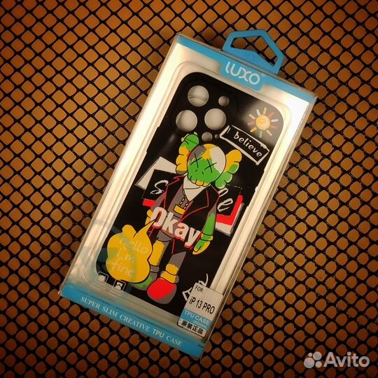 Чехлы на iPhone 13 Pro (Магазин)