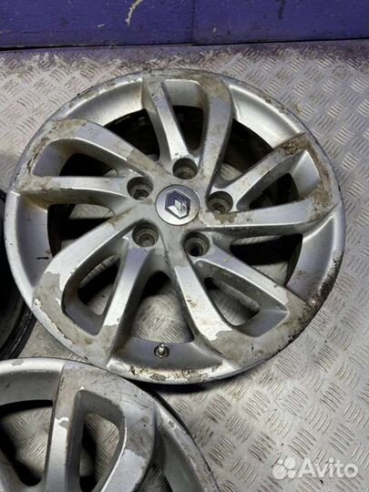 Диск литой R16PCD 5x114.3 ET47 DIA66.1