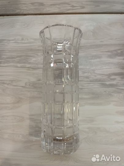 Ваза хрустальная