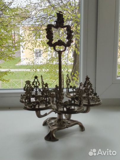 Подсвечник