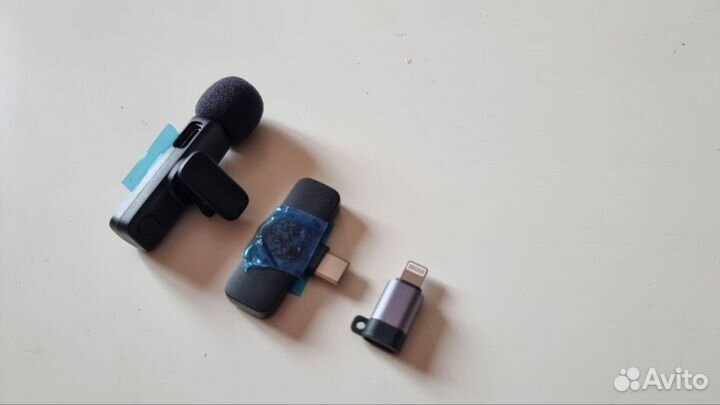 Петличный беспроводной микрофон Android / iPhone