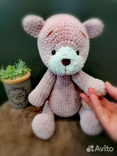 Вязаный мишка, зайка и гусь-обнимусь