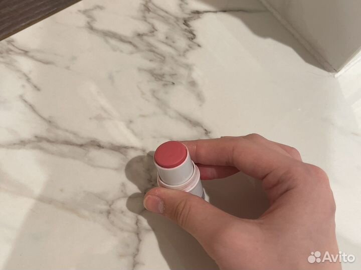 Кремовые румяна clarins