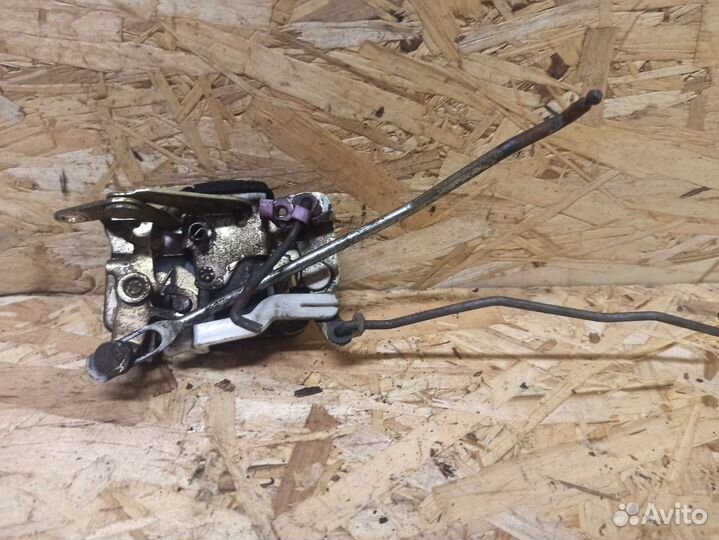 Замок правой двери Opel Frontera A sport