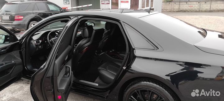 Audi A8 3.0 AT, 2013, 205 105 км