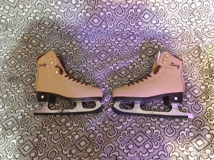 Коньки фигурные