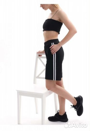 Шорты с ломпасами женские