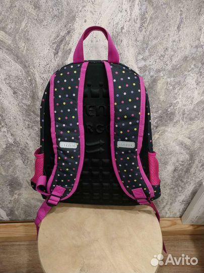 Рюкзак школьный