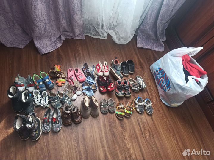 Детская обувь на мальчика 2-3года