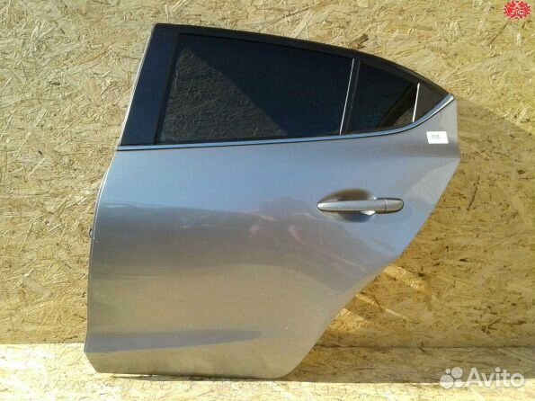 Дверь задняя левая Mazda 3 BM (2013-2019)