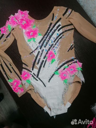 Купальник для художественной гимнастики