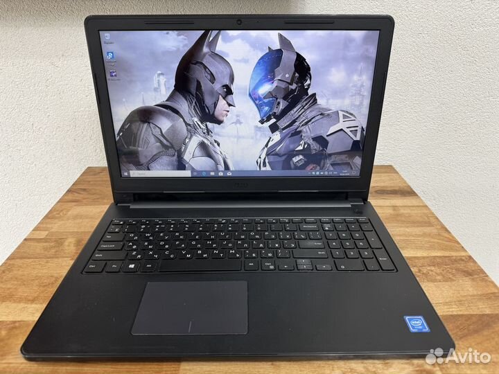 2020 Dell идеал комплект 8Gb SSD256 держит 6 часов