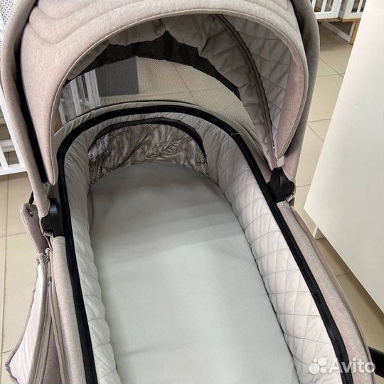 Коляска 2в1 Carrello Epica