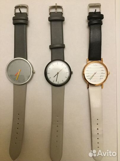 Стильные часы, новые