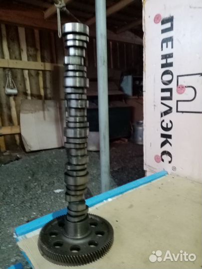 Распредвал двс ом502