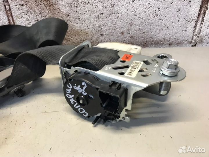 Ремень безопасности задний Hyundai Solaris 1 седан