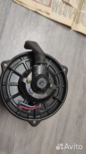 Моторчик печки мазда демио