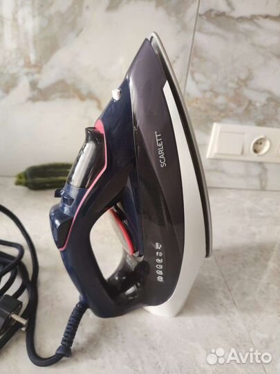 Утюг Scarlett
