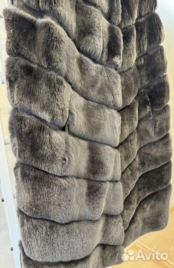 Жилетка натуральный мех 50-52 размер