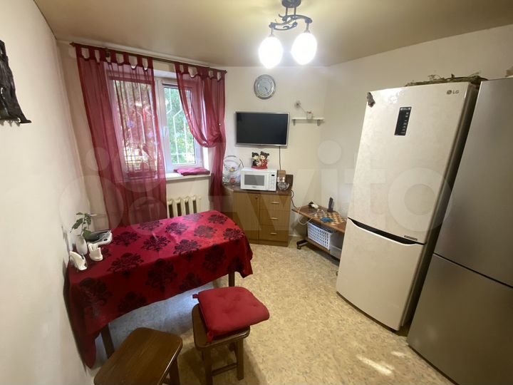 4-к. квартира, 70 м², 1/5 эт.