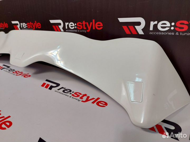Спойлер Наверх Subaru Forester 12-19г Белый