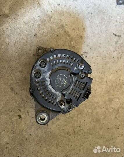 Генератор Renault Rapid