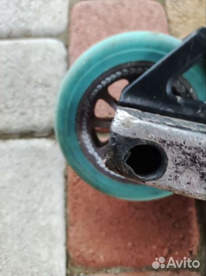 Самокат трюковой можно купить по отдельности