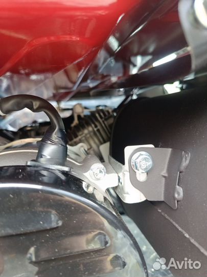 Бензиновый генератор