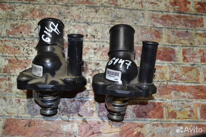 Корпус термостата Mazda