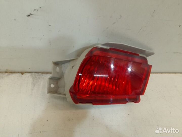 Фонарь противотуманный задний левый Toyota Land
