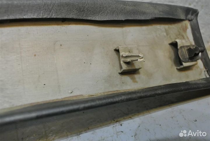 Обшивка стойки Opel Astra H / Family 2004