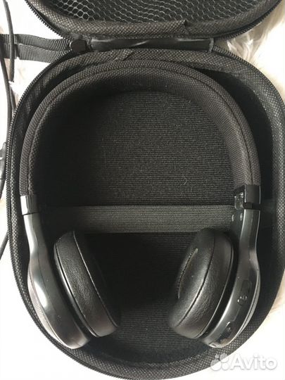 Беспроводные наушники jbl e 45 bt