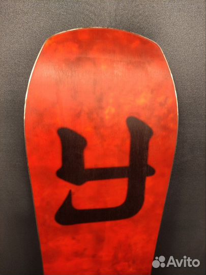 Сноуборд Yes Ghost (Yes Standard Uninc)