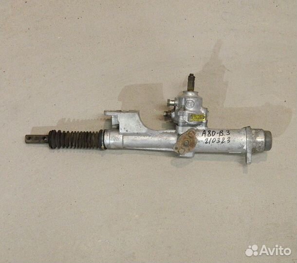 Рейка рулевая гидро Audi 80 B3 (дефект крепления)