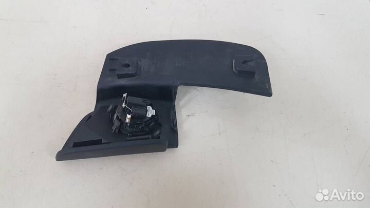 Крышка зеркала внутренняя правая Ford Focus 3 2011
