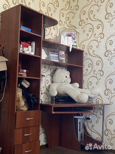 Компьютерный стол