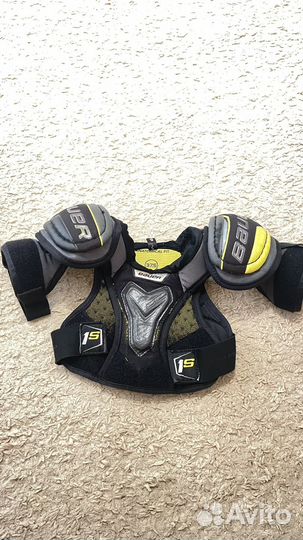 Нагрудник хоккейный bauer supreme 1s