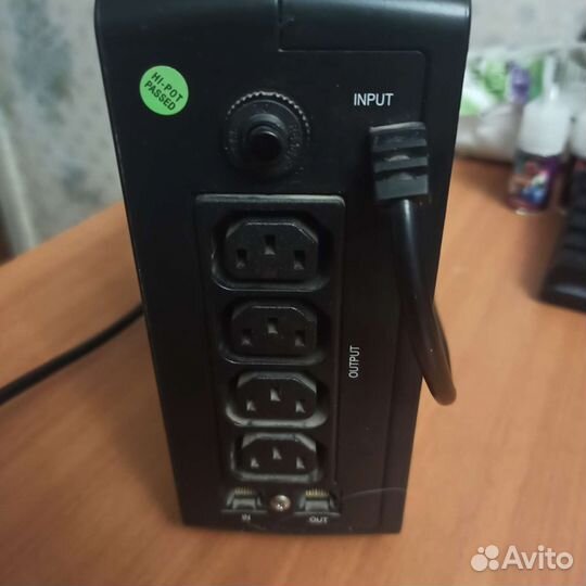 Ибп UPC ippon Back Office 600A/300W