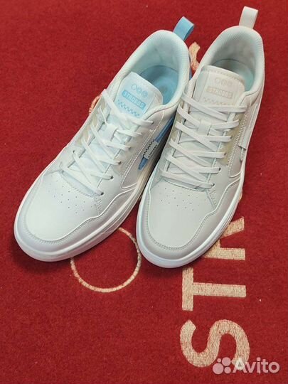 Кроссовки strobbs