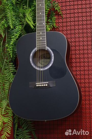 Акустическая гитара