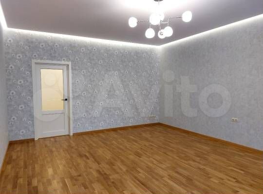 2-к. апартаменты, 76,7 м², 1/3 эт.