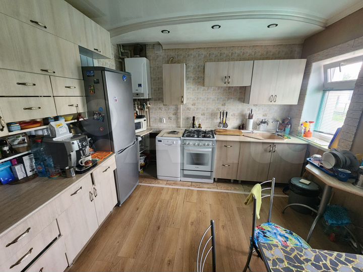 Дом 143 м² на участке 7 сот.